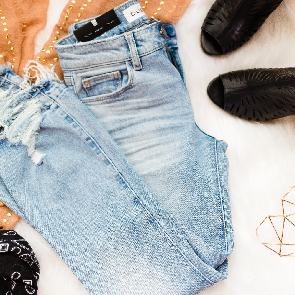 DL1961 Lara Instasculpt Smart Denim Jeans